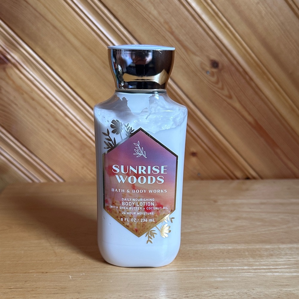 Bath & Body Works Sunrise Woods Body Lotion